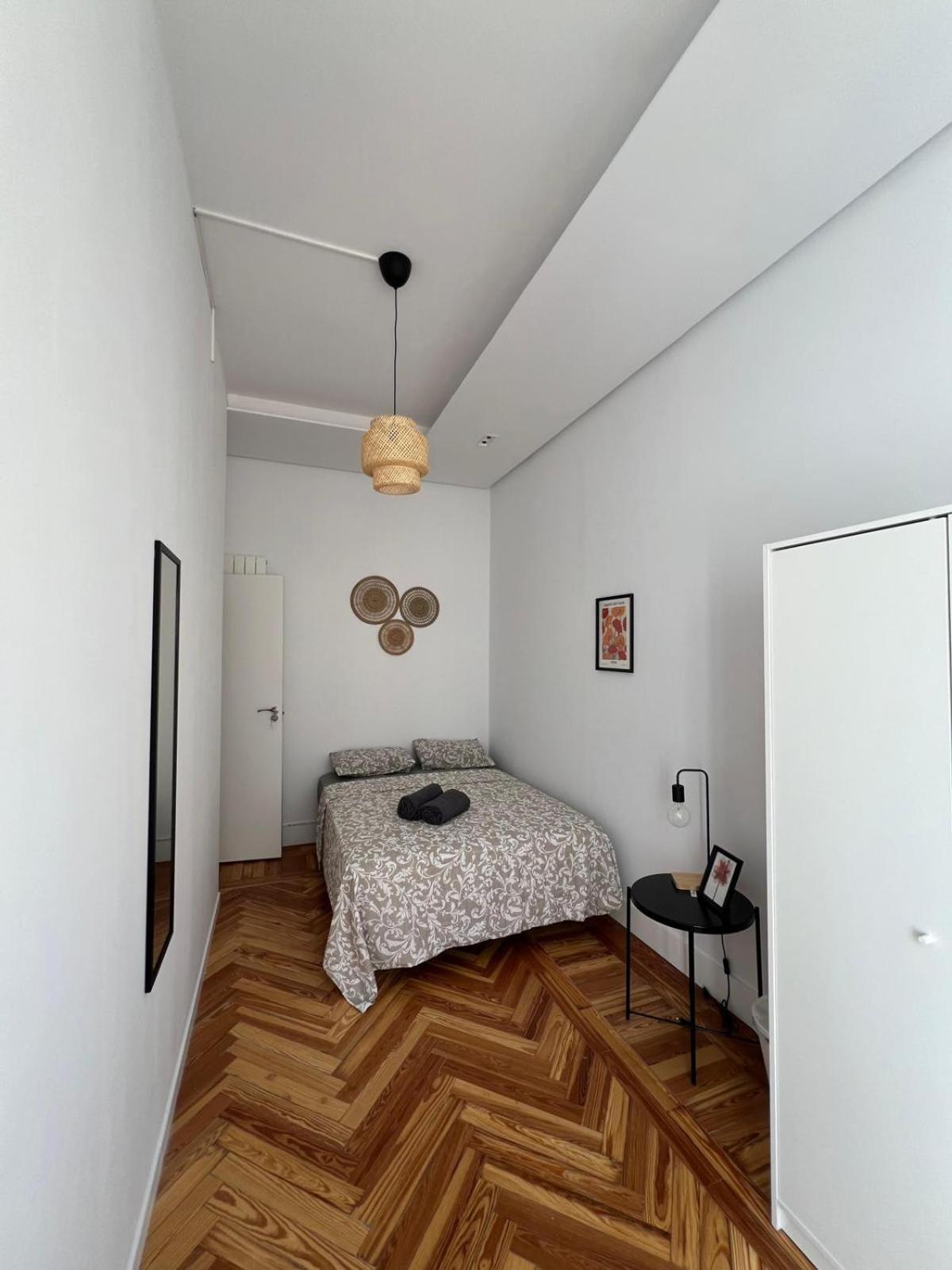 Private Rooms In Magdalena Street Madrid Eksteriør billede