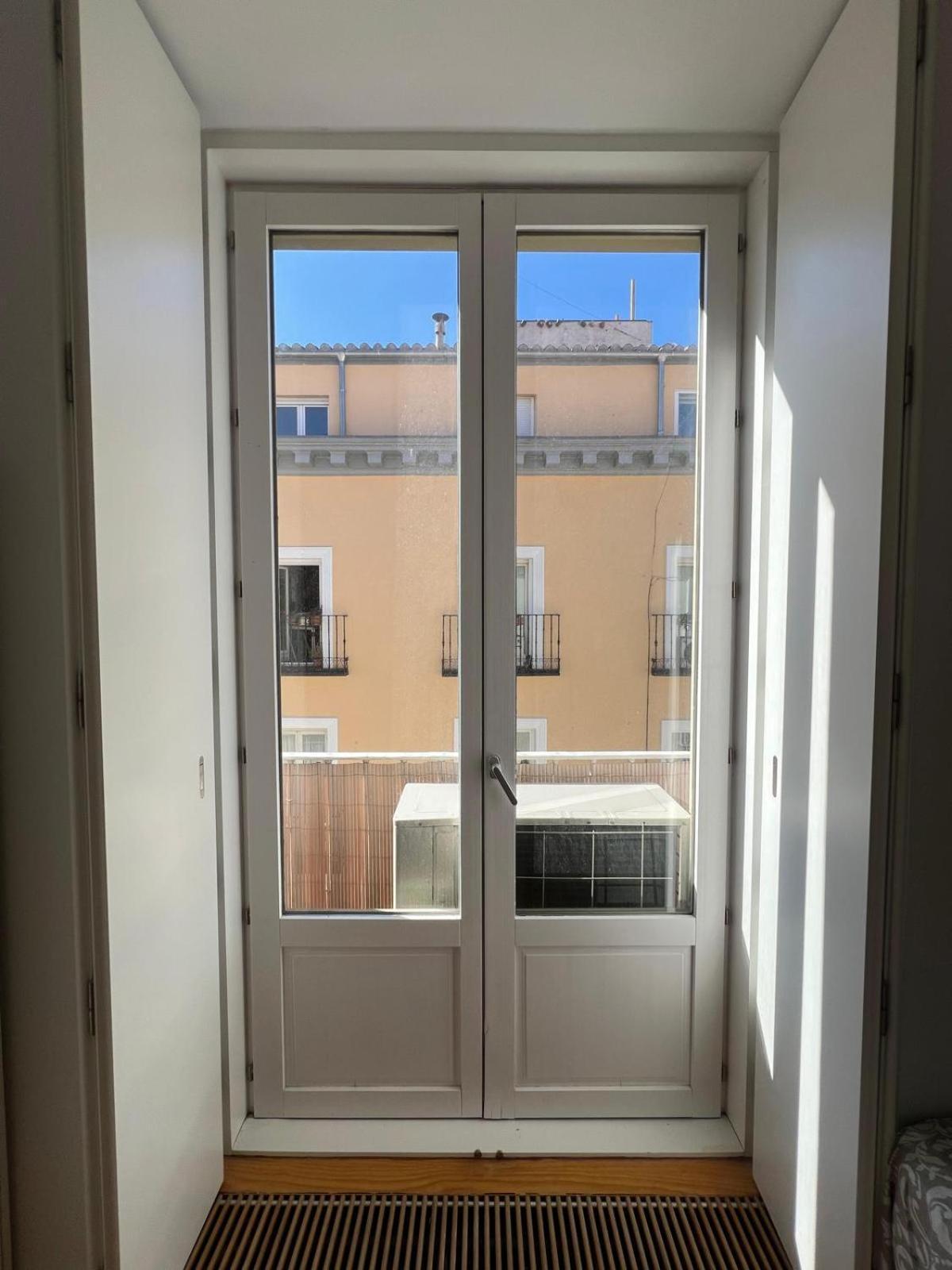 Private Rooms In Magdalena Street Madrid Eksteriør billede